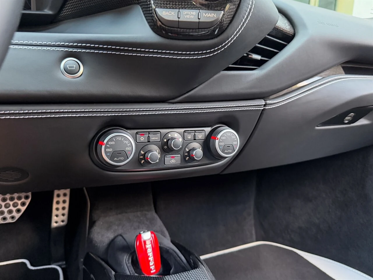 2017 Ferrari 488 GTB Pure 900 Turbos, 16/20