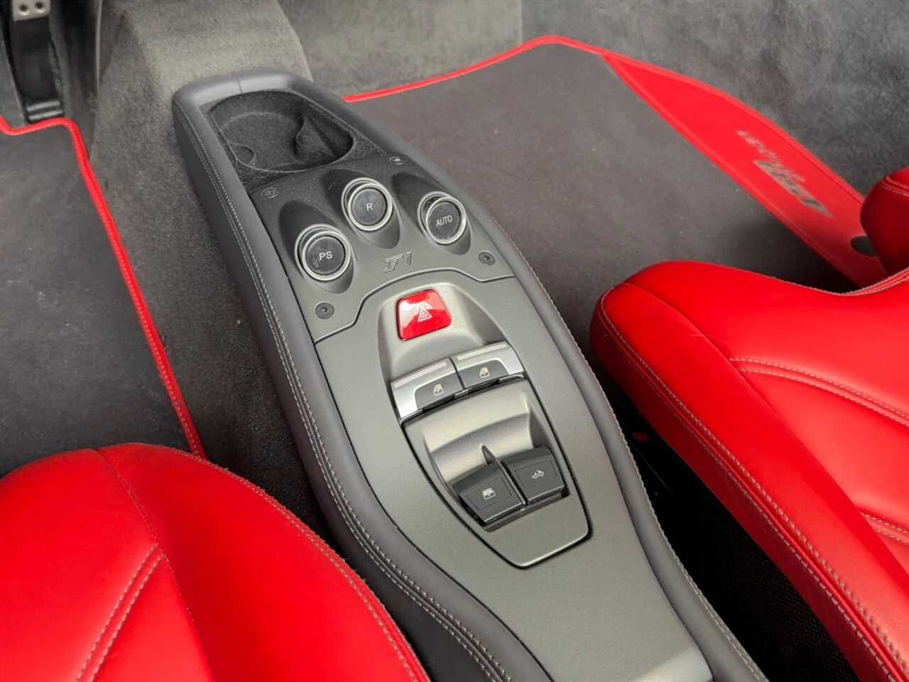 2014 Ferrari 458 Spider, 17/20