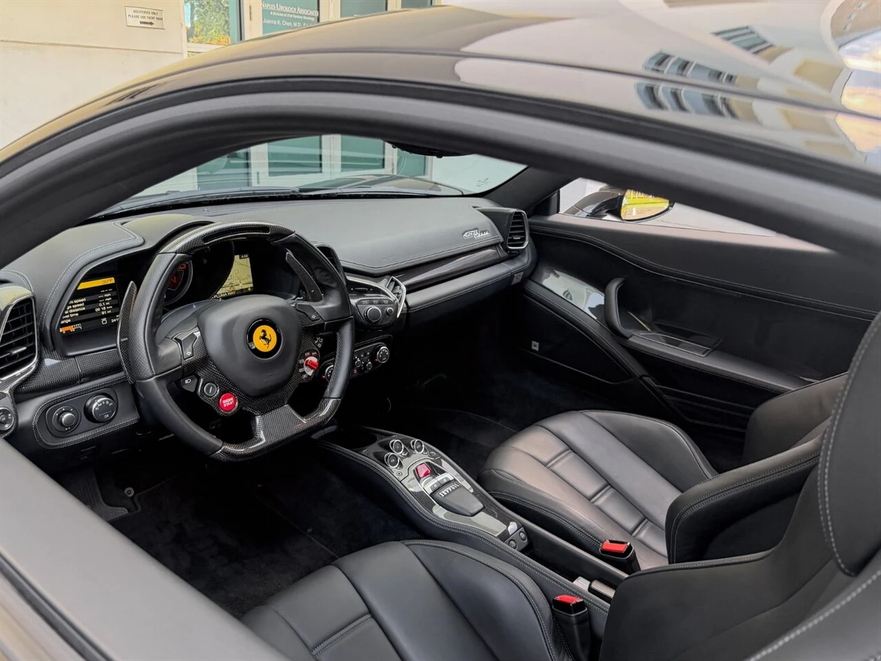 2012 Ferrari 458 Italia, 2/20