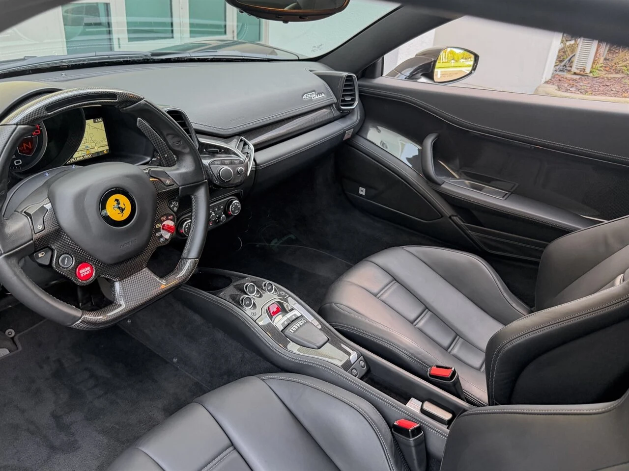 2012 Ferrari 458 Italia, 14/20