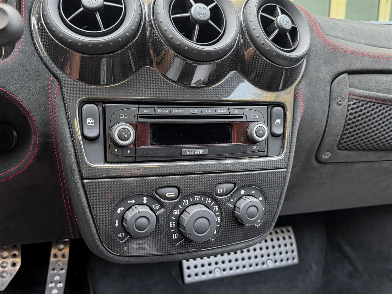 2009 Ferrari 430 Scuderia, 16/20