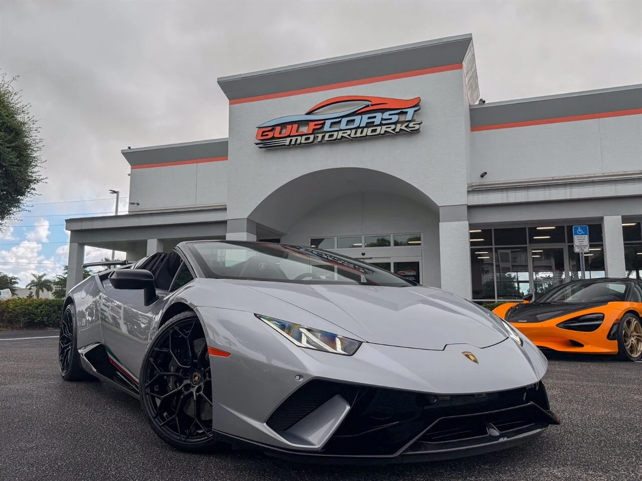 Lamborghini Huracán Performante Spyder · Grigio Nimbus · Gulf Coast Motorworks