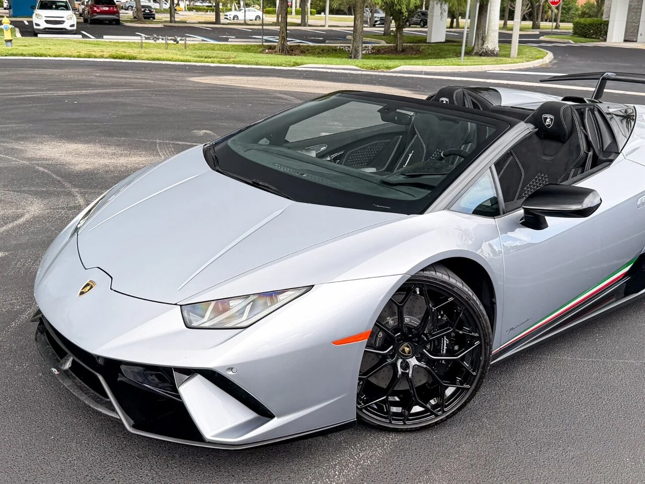 2019 Lamborghini Huracán Performante Spyder, 10/20