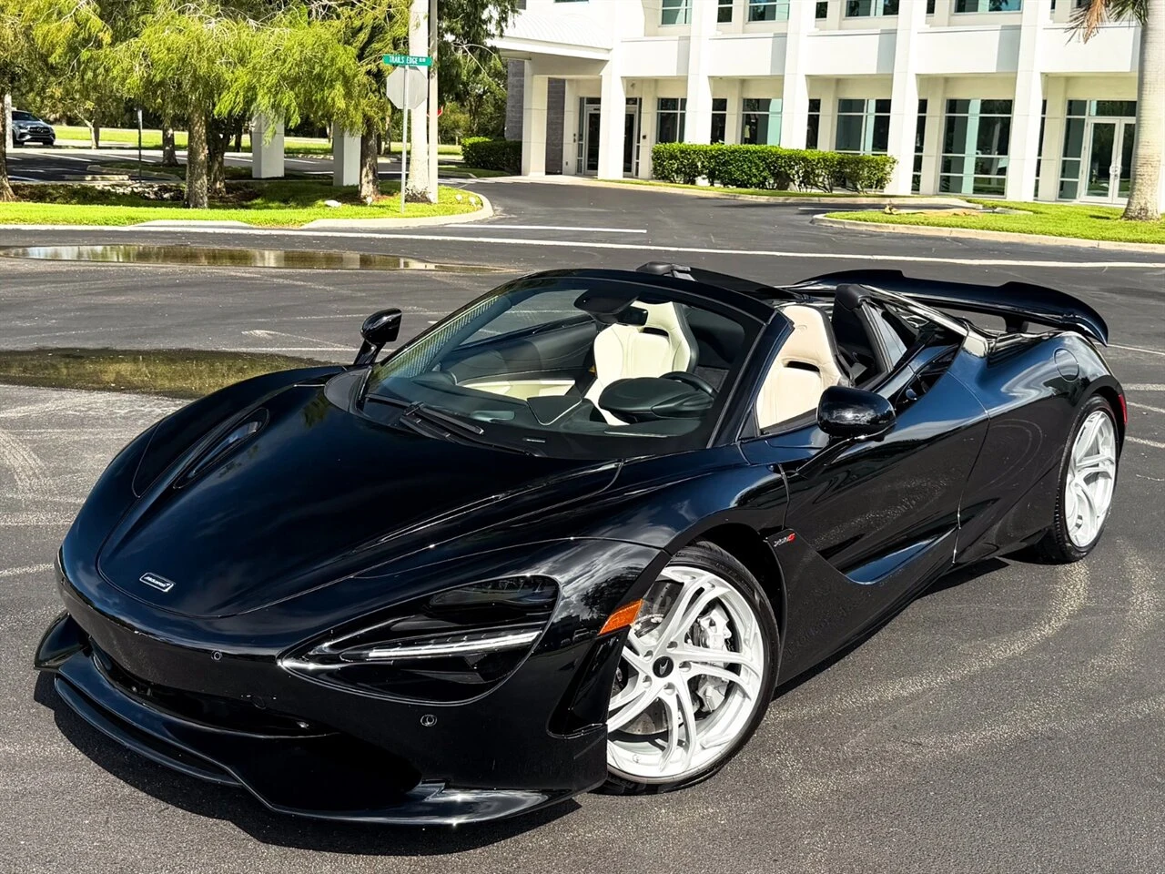 2024 McLaren 750S Spider, 10/20