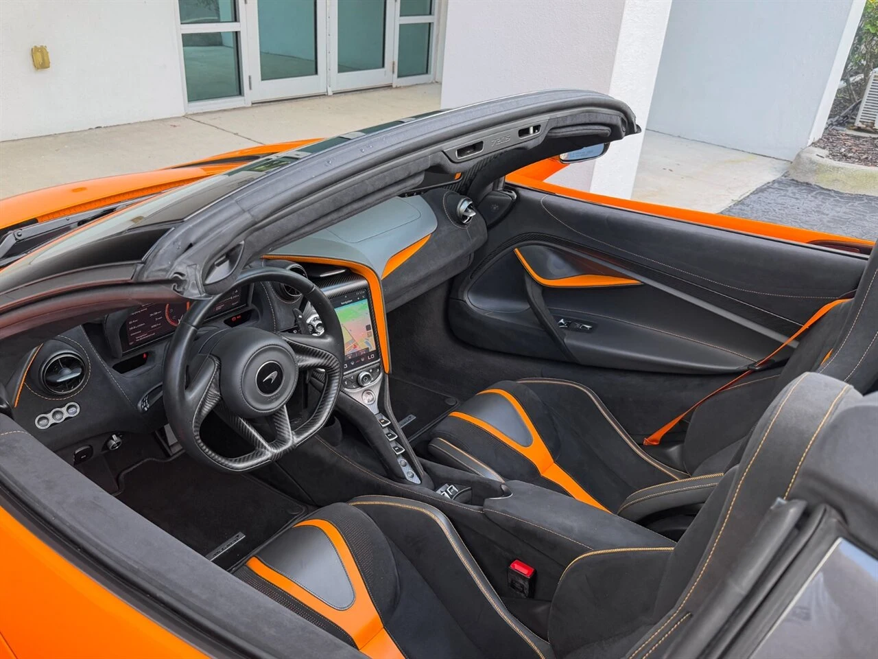 2022 McLaren 720S Spider Performance, 2/20