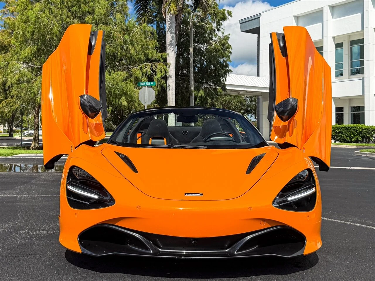 2022 McLaren 720S Spider Performance, 8/20