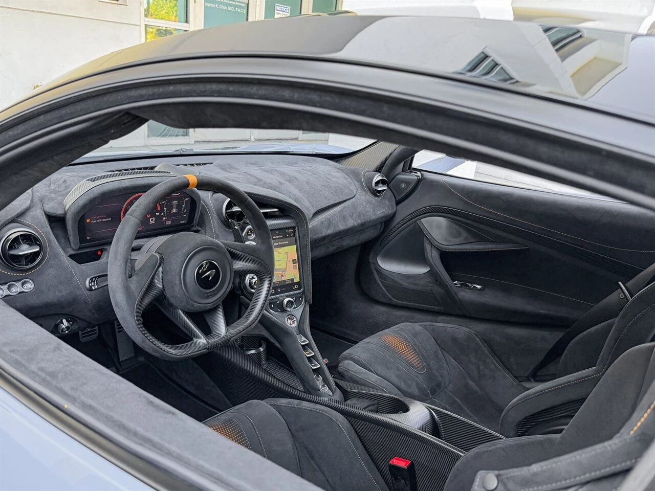 2021 McLaren 765LT, 2/20