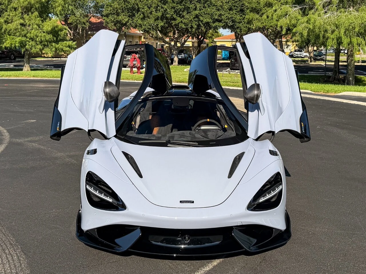 2021 McLaren 765LT, 5/20