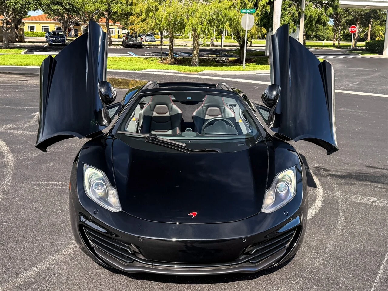2014 McLaren MP4-12C Spider, 5/20