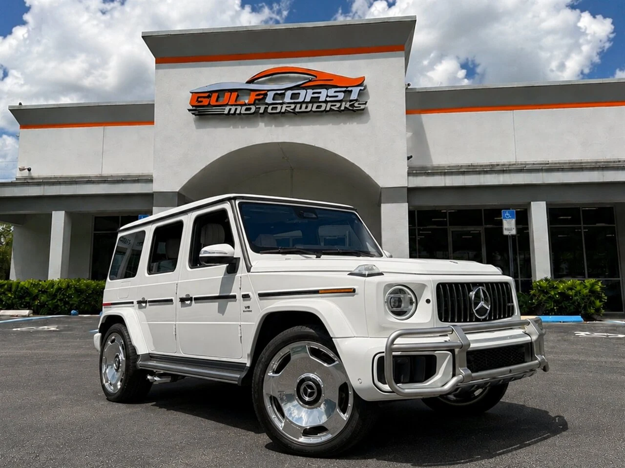 Mercedes-Benz AMG G 63 (W465) · Polar White · Gulf Coast Motorworks
