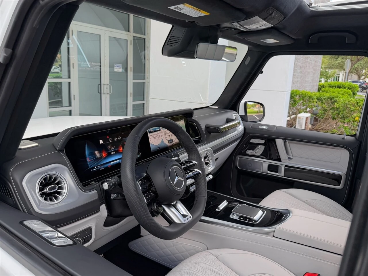 2025 Mercedes-Benz AMG G 63 (W465), 2/20