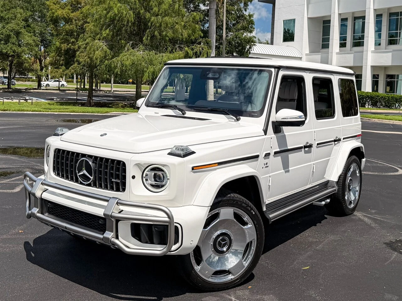 2025 Mercedes-Benz AMG G 63 (W465), 8/20