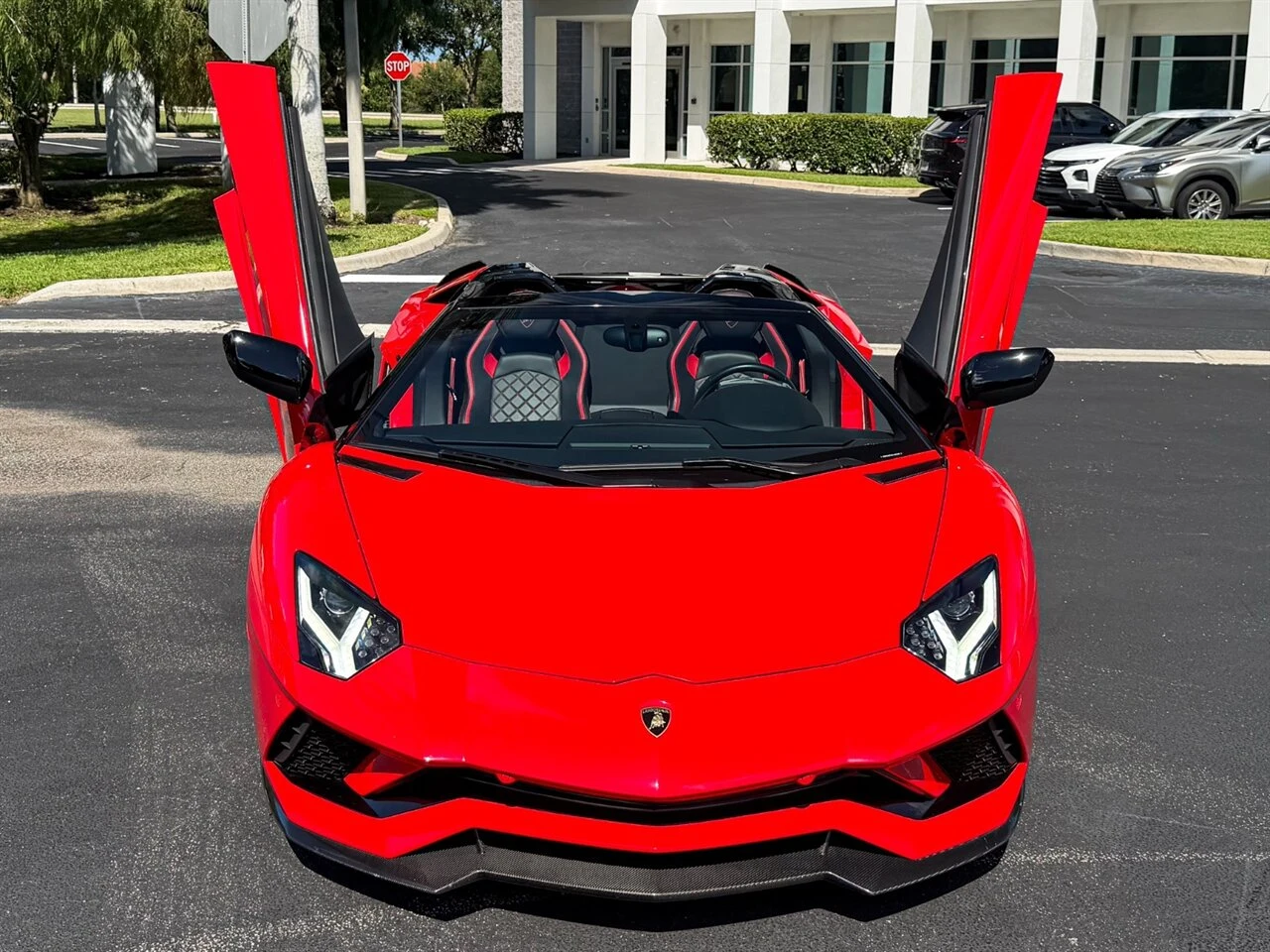 2019 Lamborghini Aventador S Roadster, 6/30