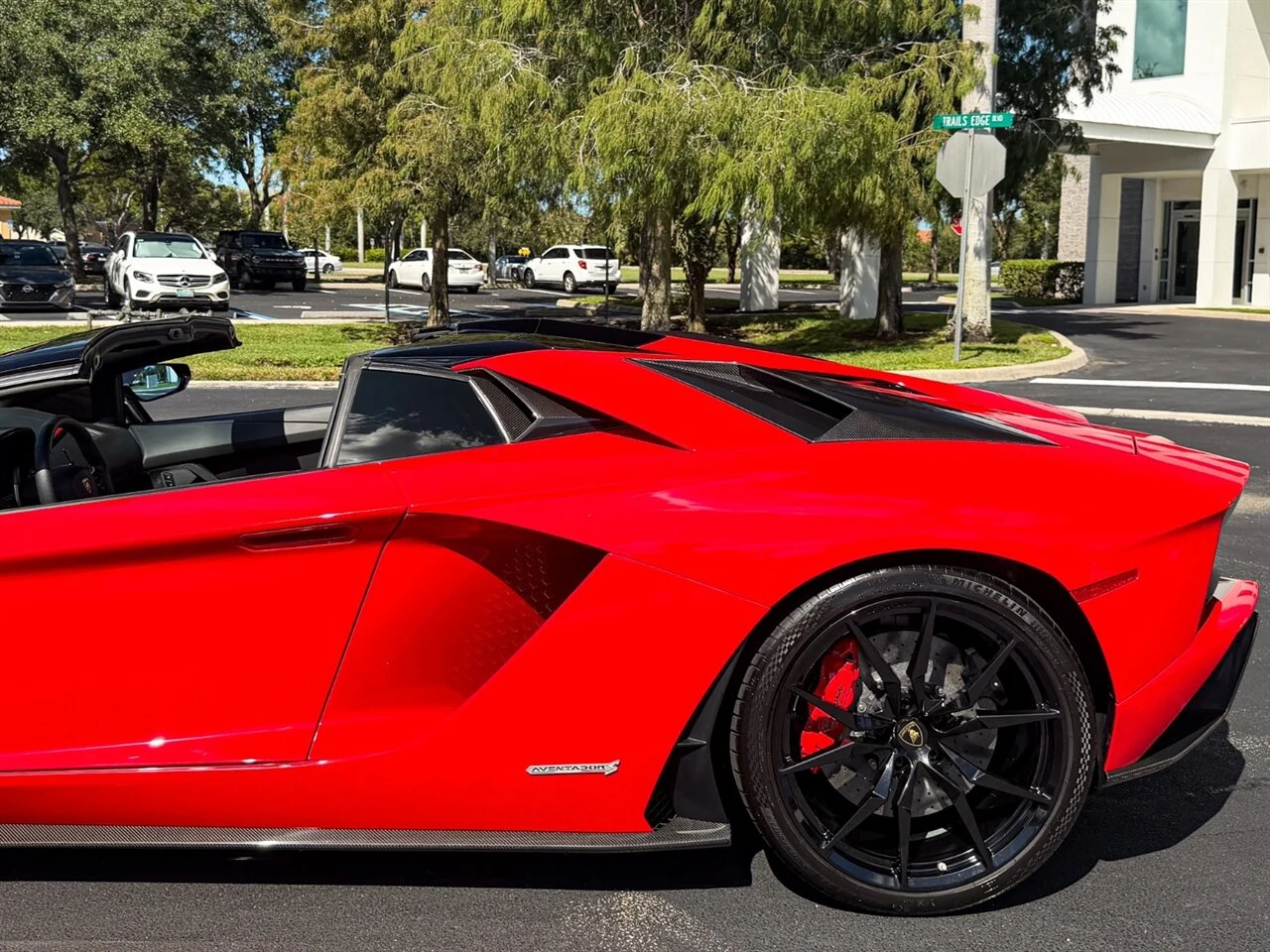 2019 Lamborghini Aventador S Roadster, 22/30