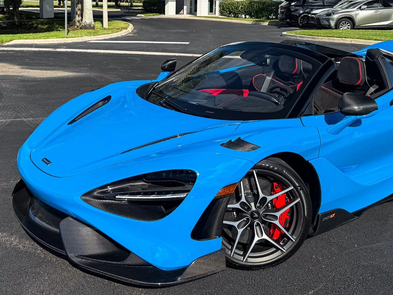2022 McLaren 765LT Spider, 11/30