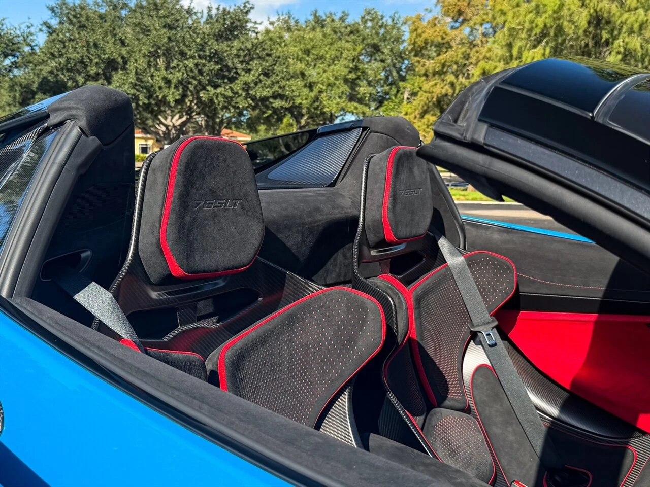 2022 McLaren 765LT Spider, 28/30