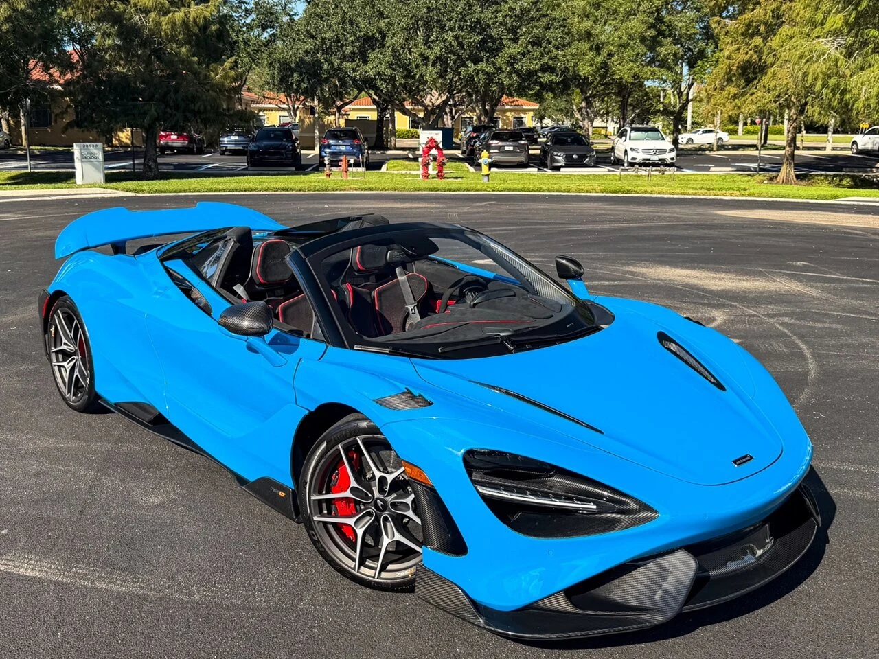 2022 McLaren 765LT Spider, 29/30
