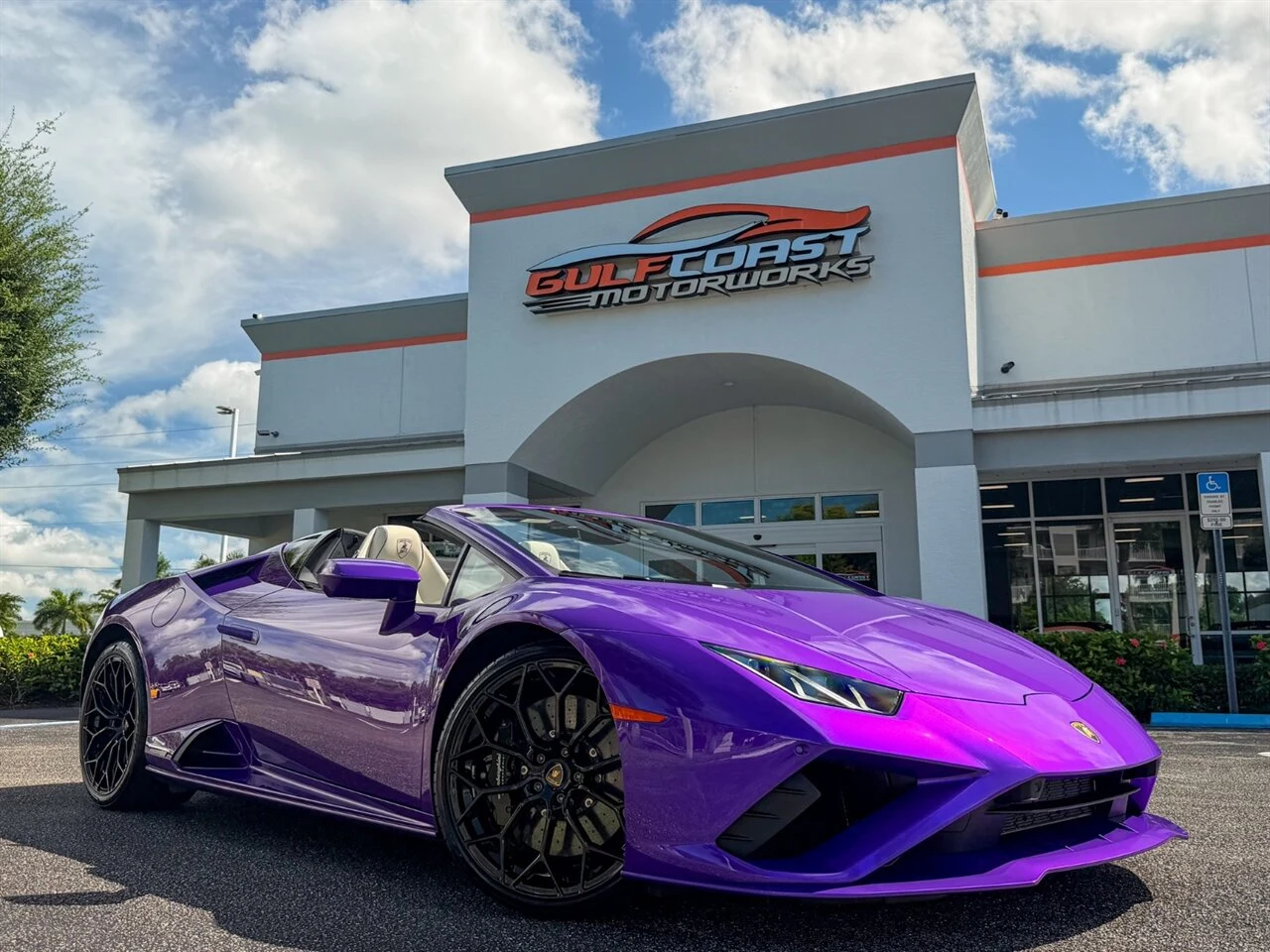 2023 Lamborghini Huracán EVO RWD Spyder offered by Gulf Coast Motorworks in Bonita Springs, Florida