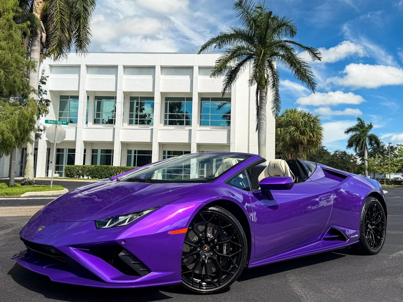 2023 Lamborghini Huracán EVO RWD Spyder, 9/30