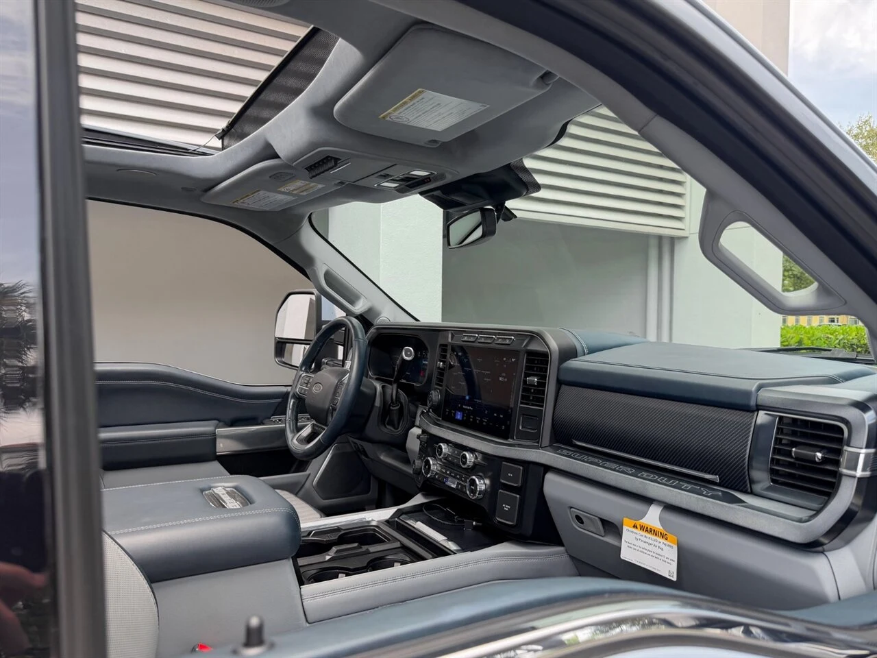 2024 Ford F-450 Super Duty Limited, 17/30