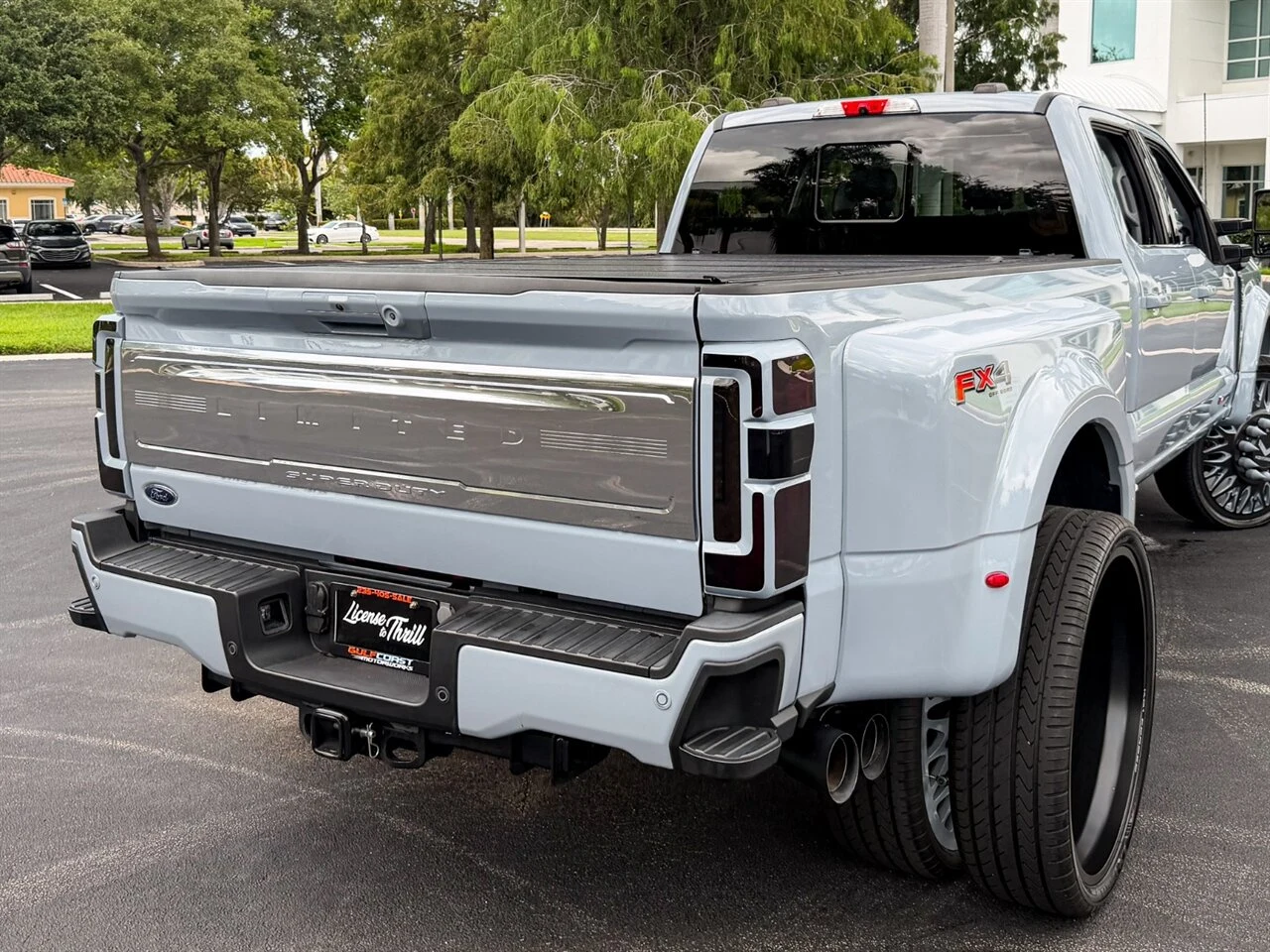 2024 Ford F-450 Super Duty Limited, 26/30