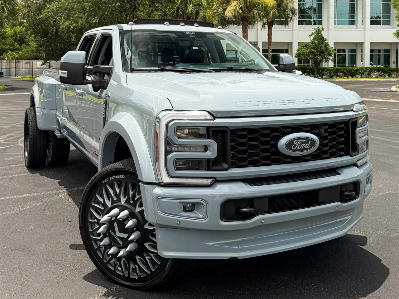 2024 Ford F-450 Super Duty Limited, 30/30