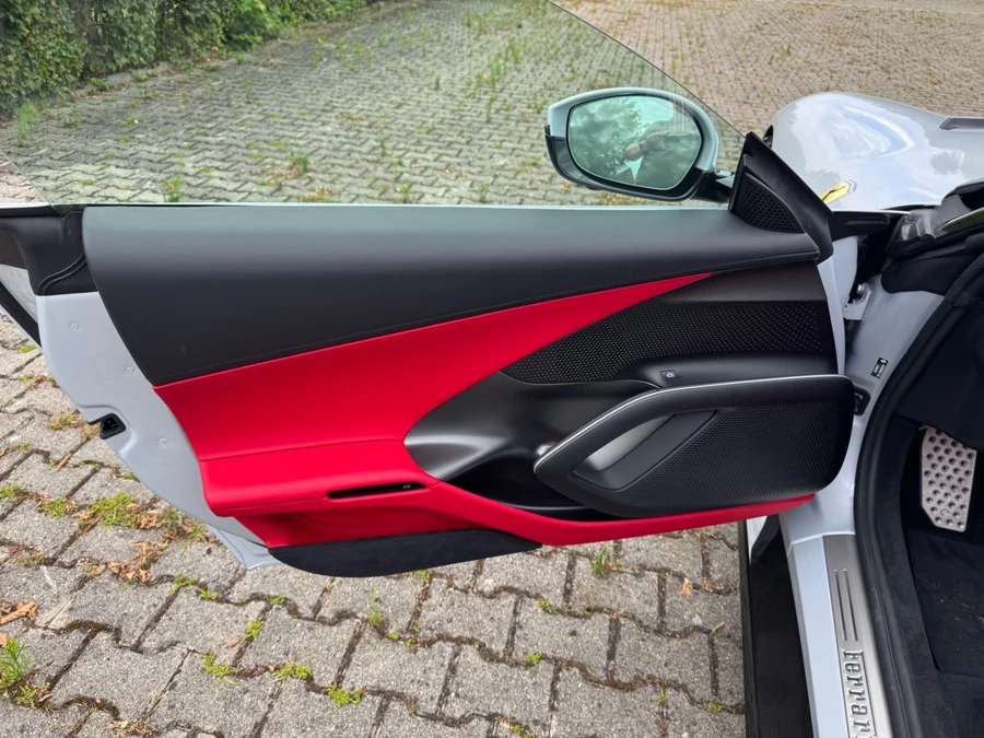Ferrari 12Cilindri Spider, 10/10