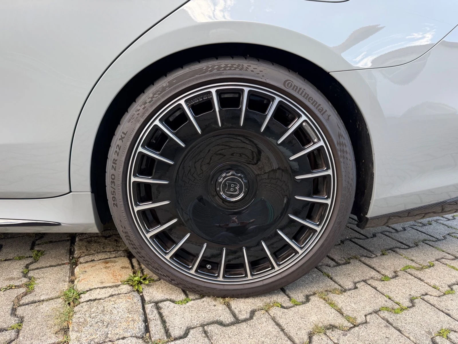 BRABUS 930, 10/10