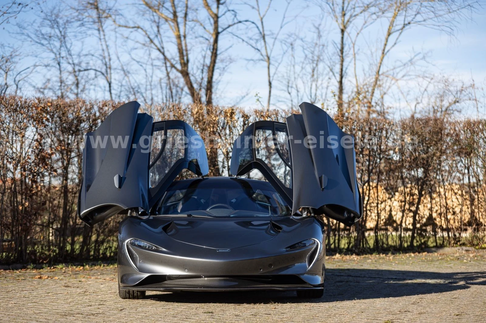 McLaren Speedtail, 2/10