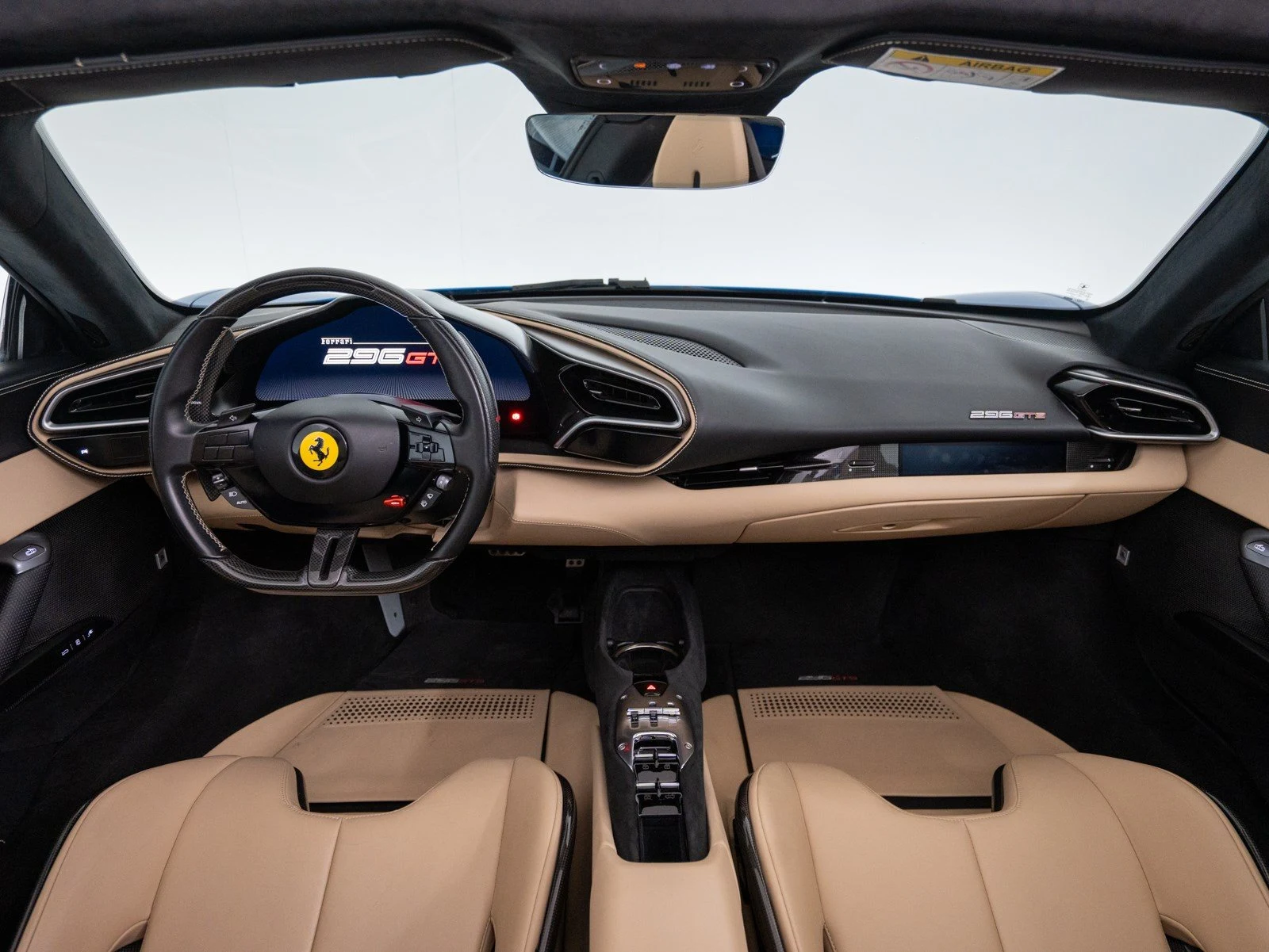 Ferrari 296 GTS, 9/10