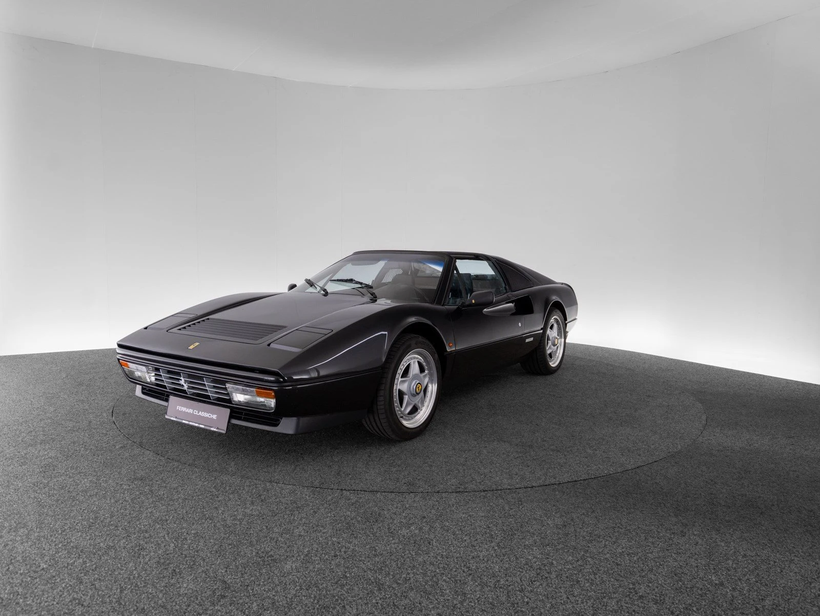 Ferrari 328 GTS, full-car front three-quarter view.