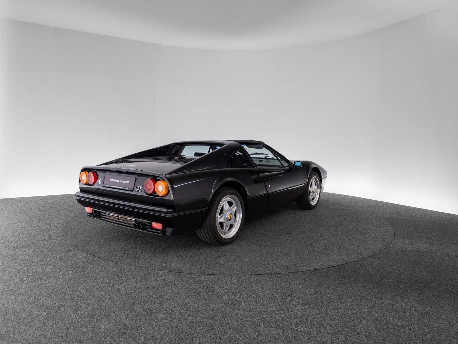 Ferrari 328 GTS, 5/10