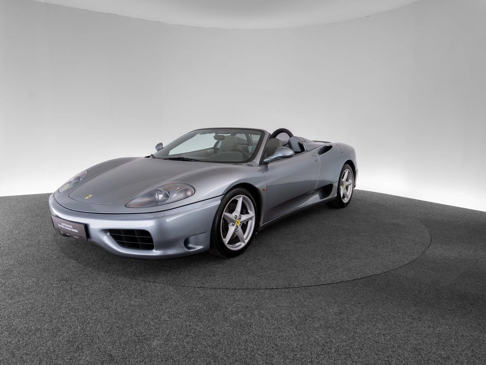 Ferrari 360 Spider, full-car front three-quarter view.