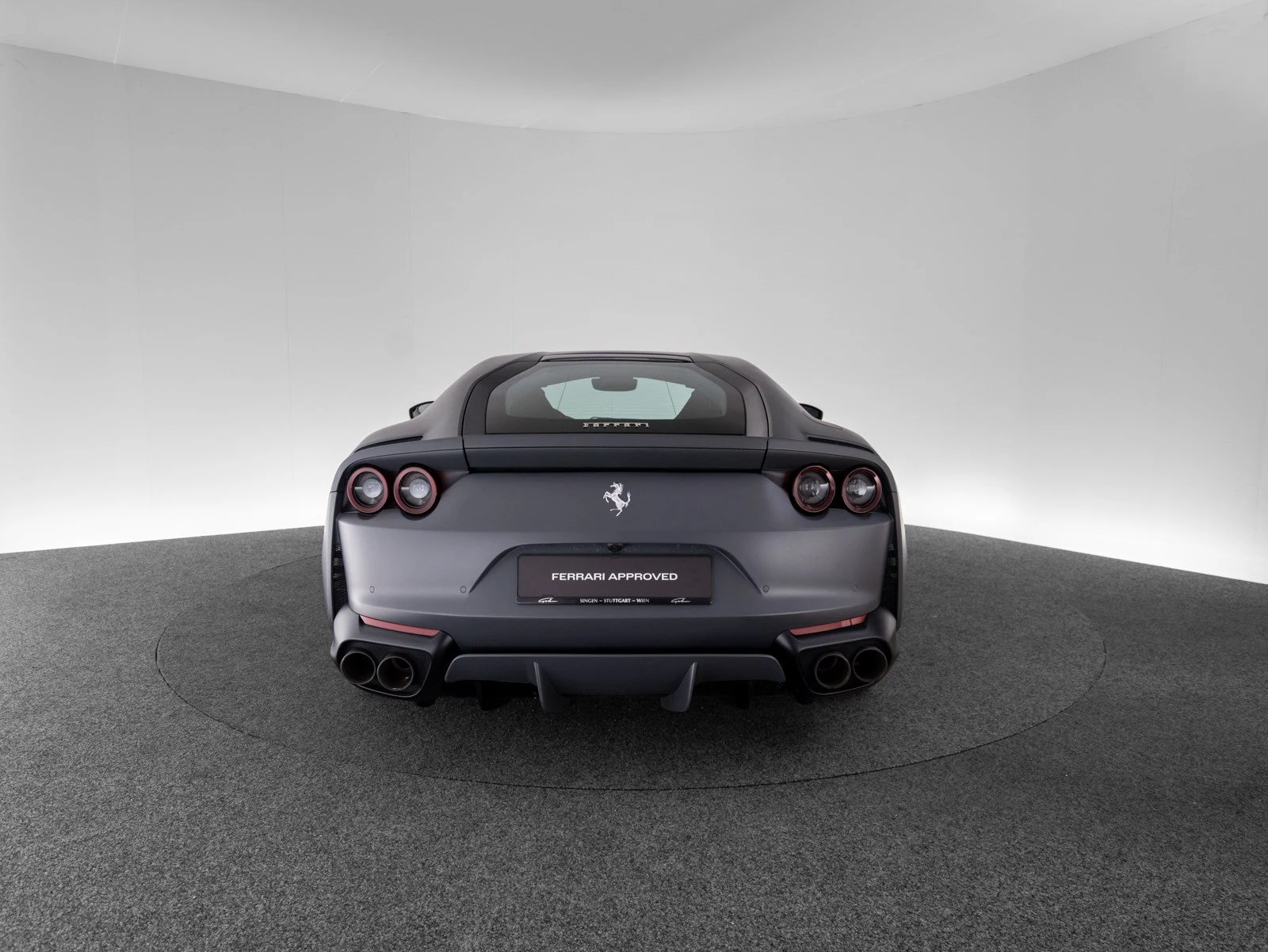 Ferrari 812 Superfast, 8/10