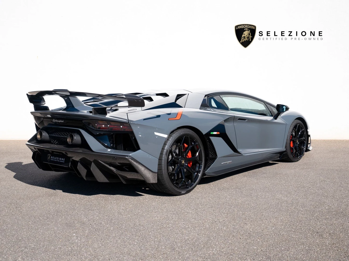 Lamborghini Aventador SVJ, 3/10