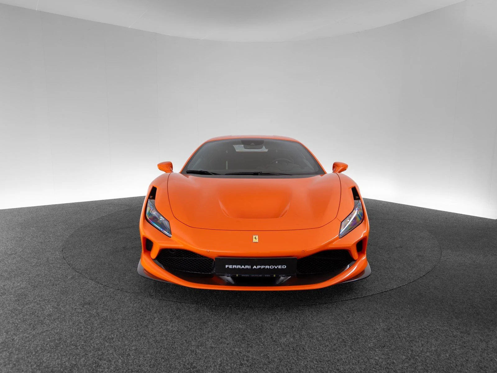 Ferrari F8 Tributo, 2/10