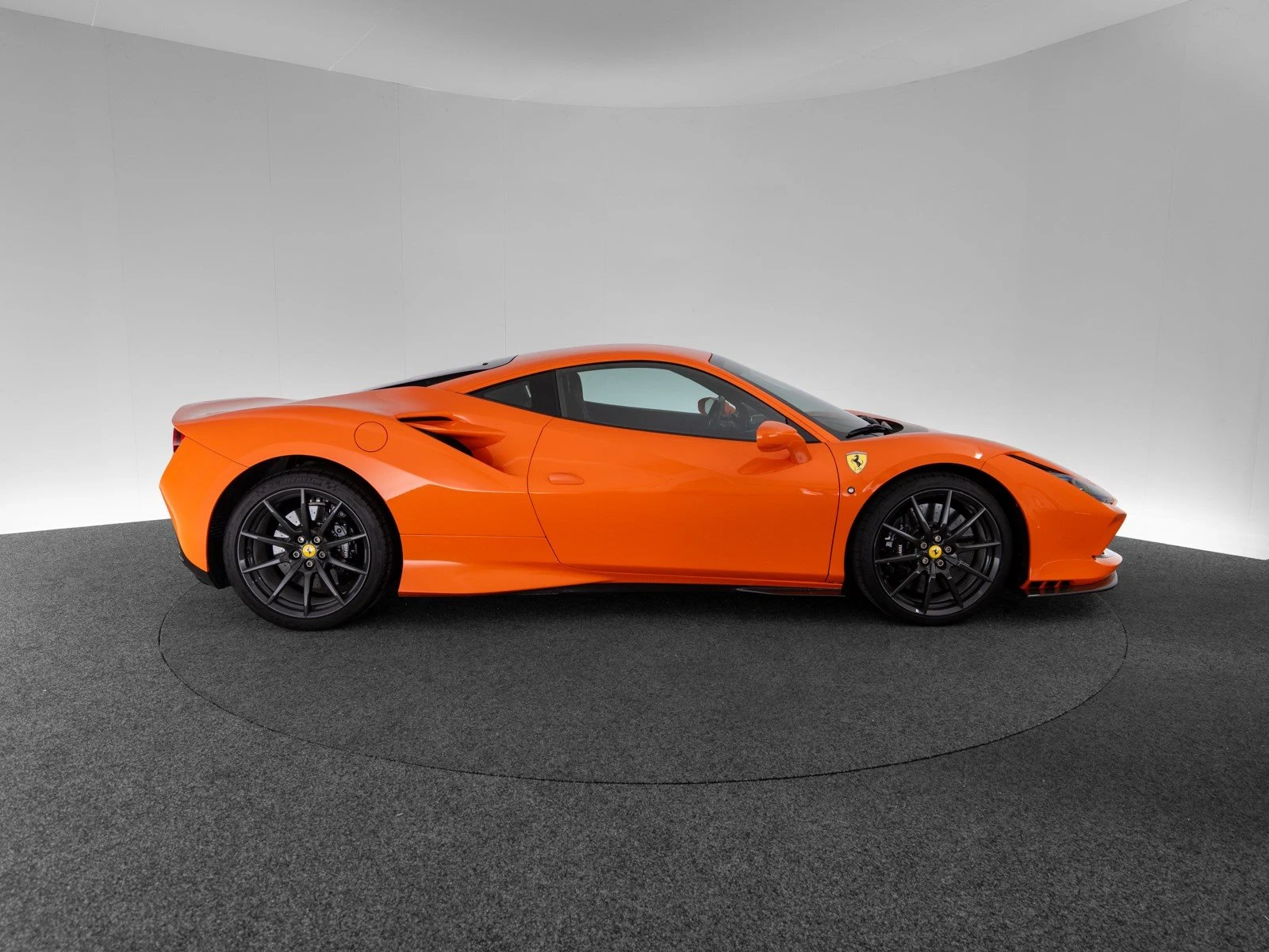 Ferrari F8 Tributo, 4/10