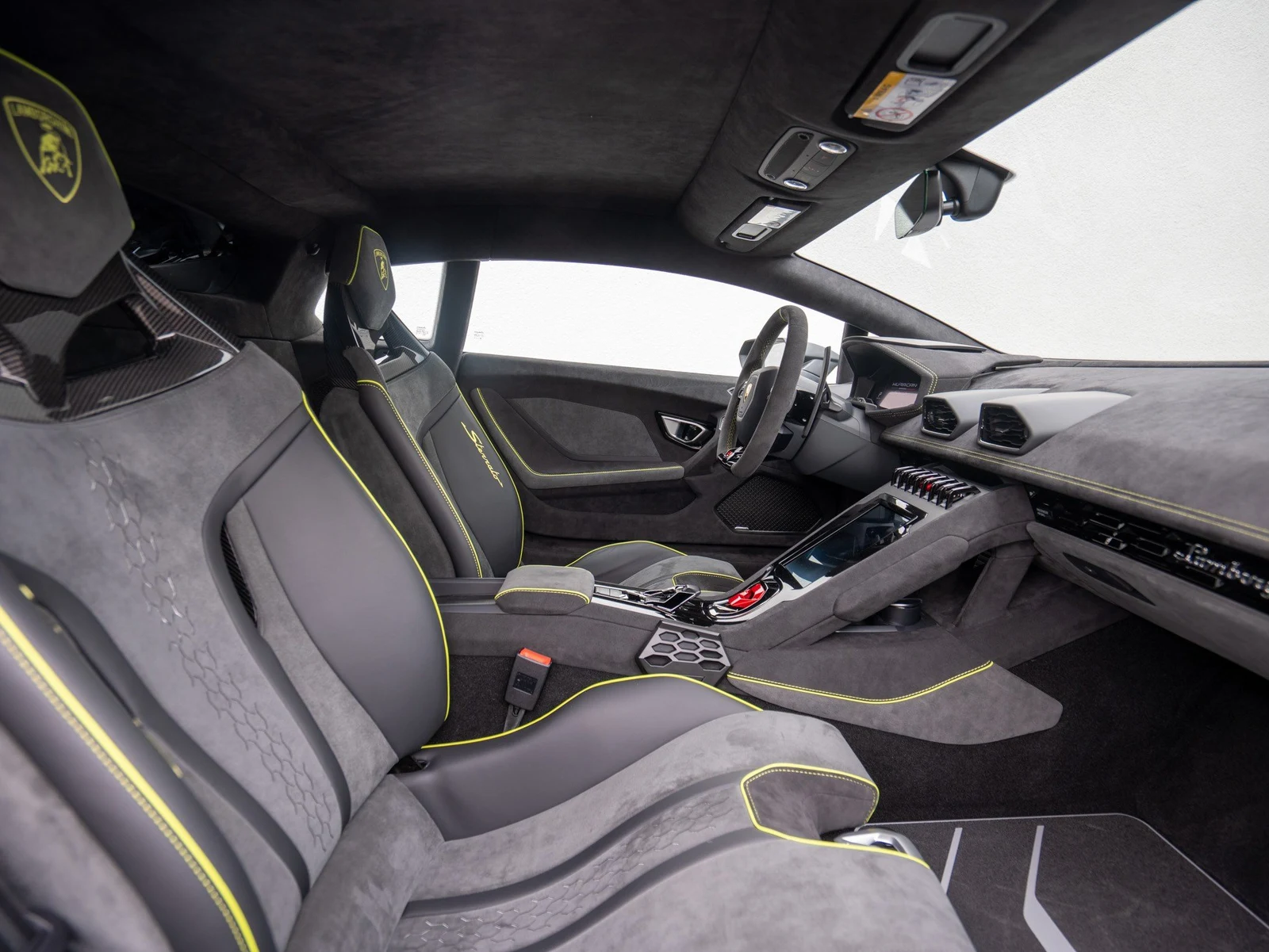 Lamborghini Huracán Sterrato, 6/10