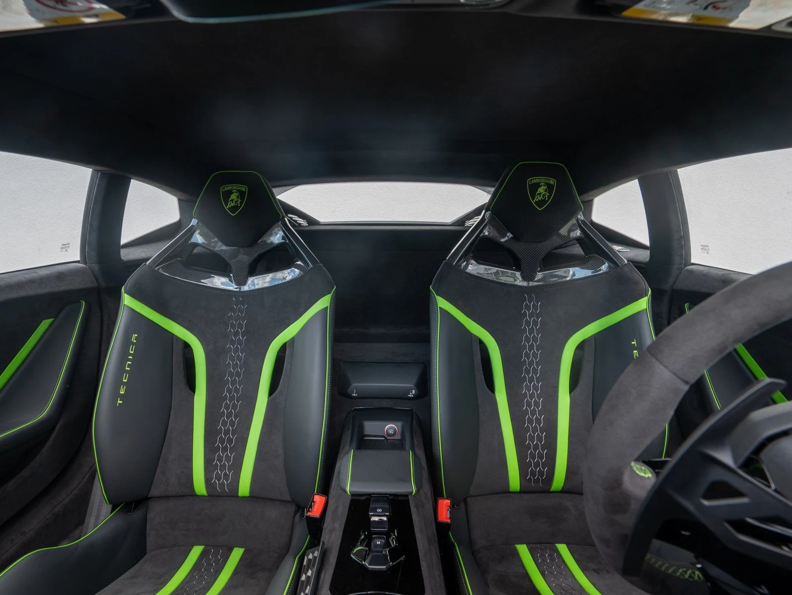 Lamborghini Huracán Tecnica, 10/10