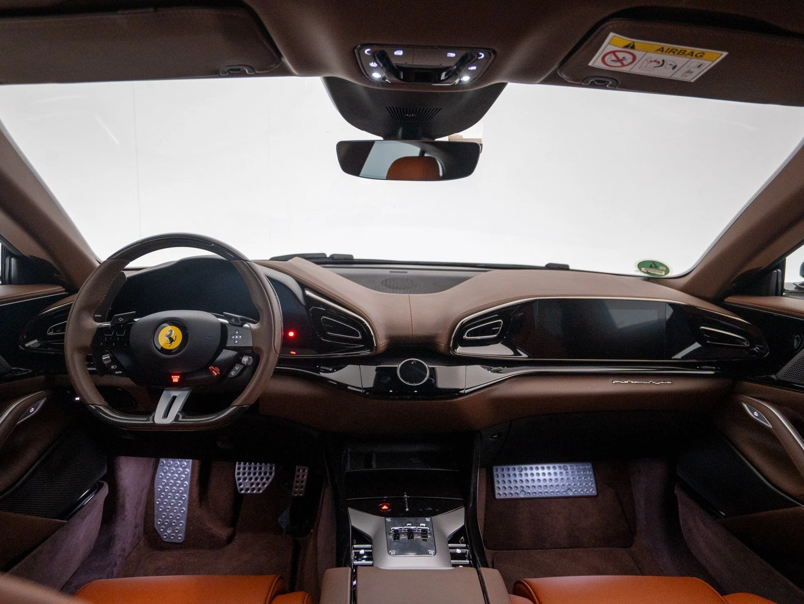 Ferrari Purosangue, 9/10