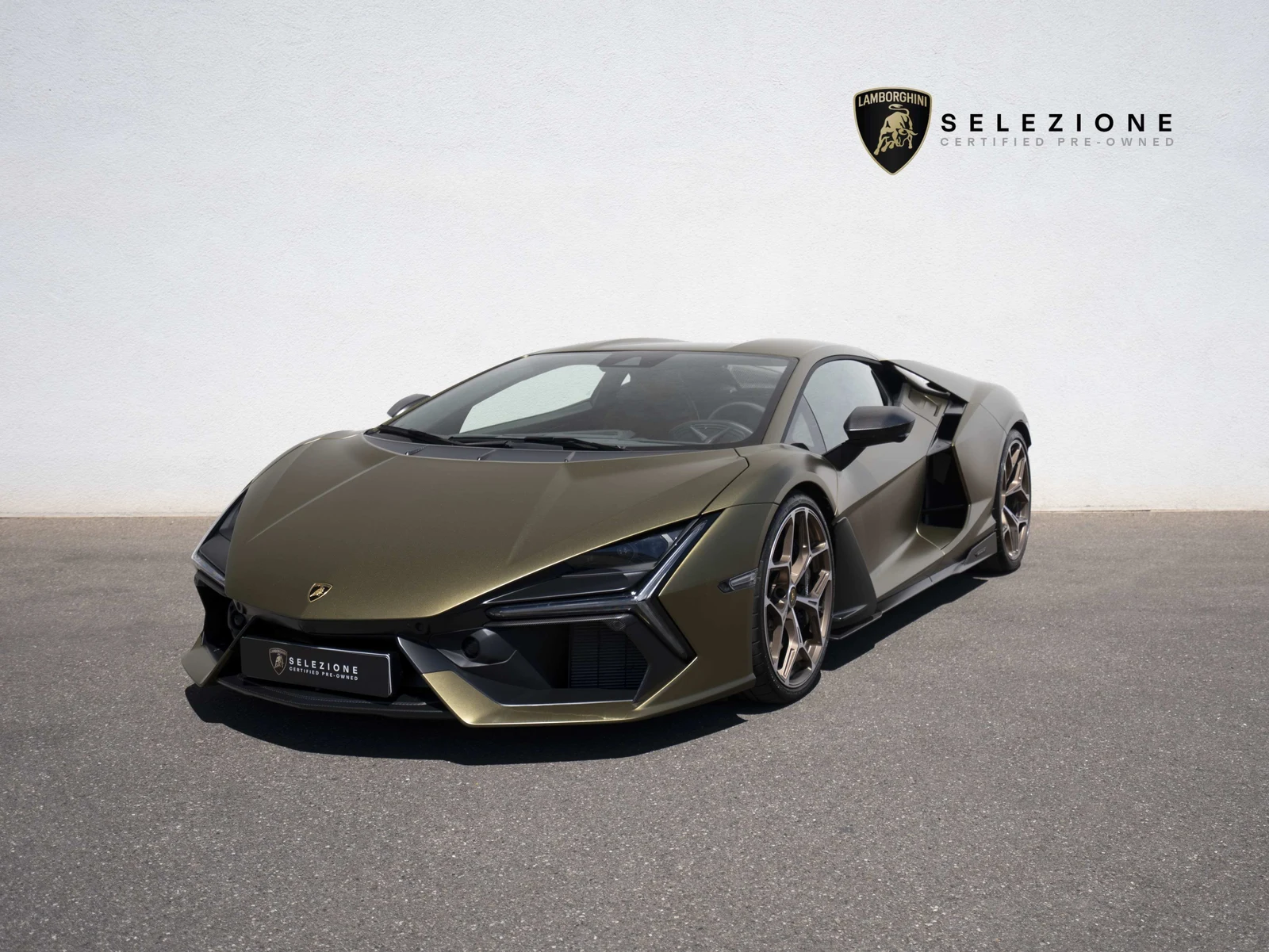 Lamborghini Revuelto, 4/10