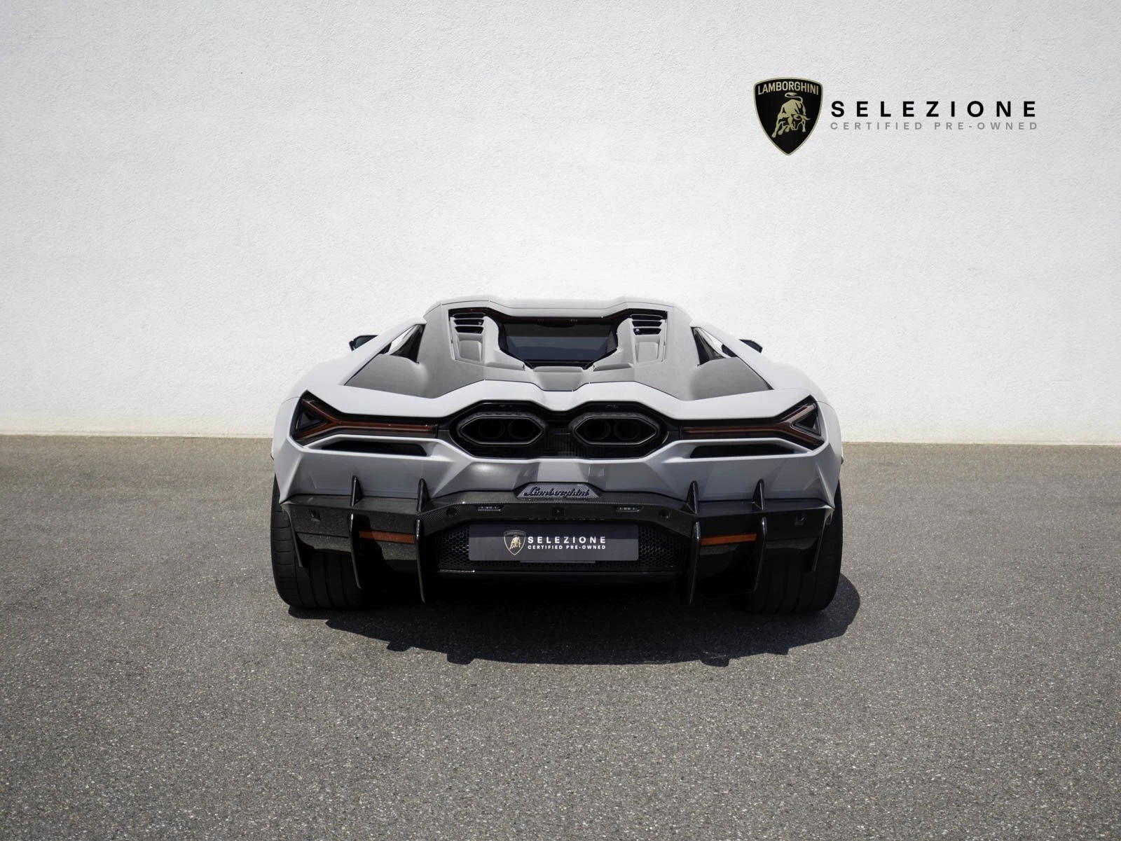 Lamborghini Revuelto, 4/10