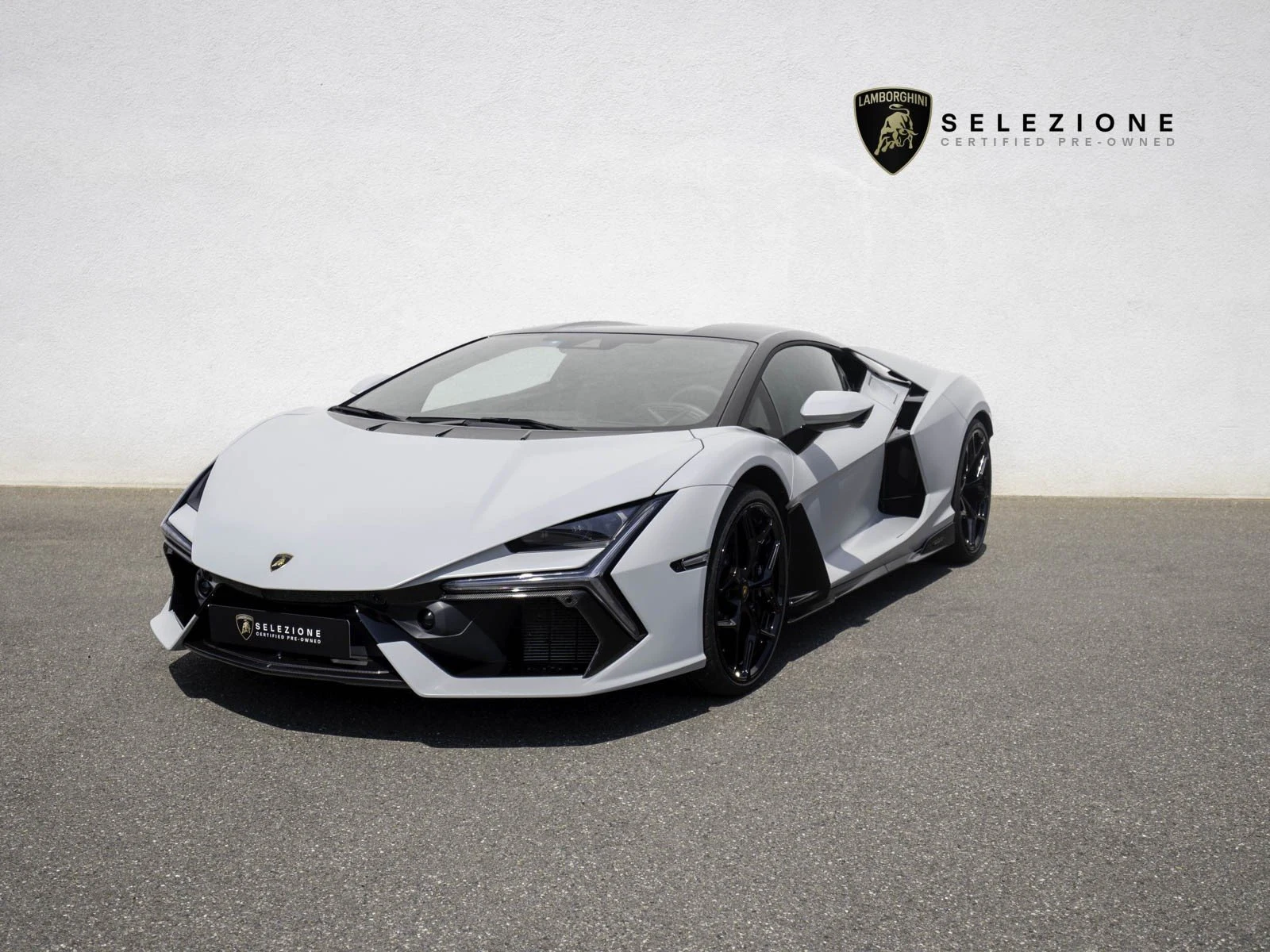 Lamborghini Revuelto, 5/10