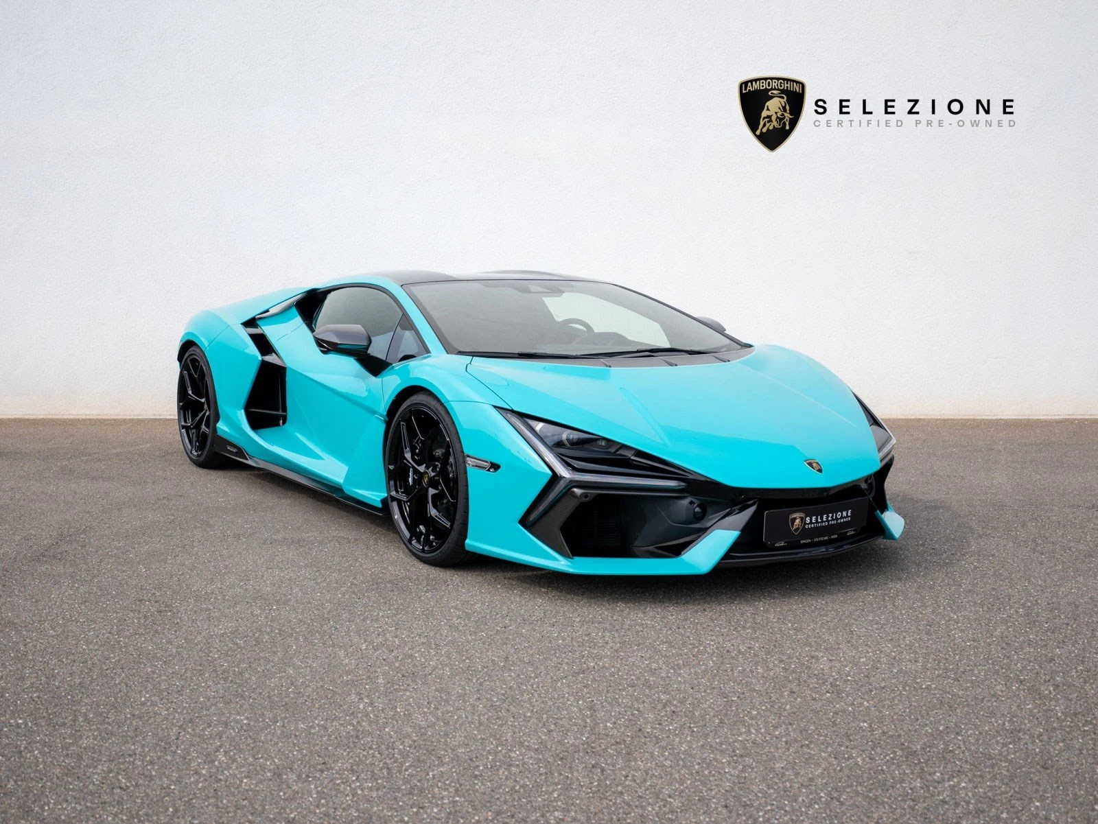 Lamborghini Revuelto, full-car front three-quarter view.