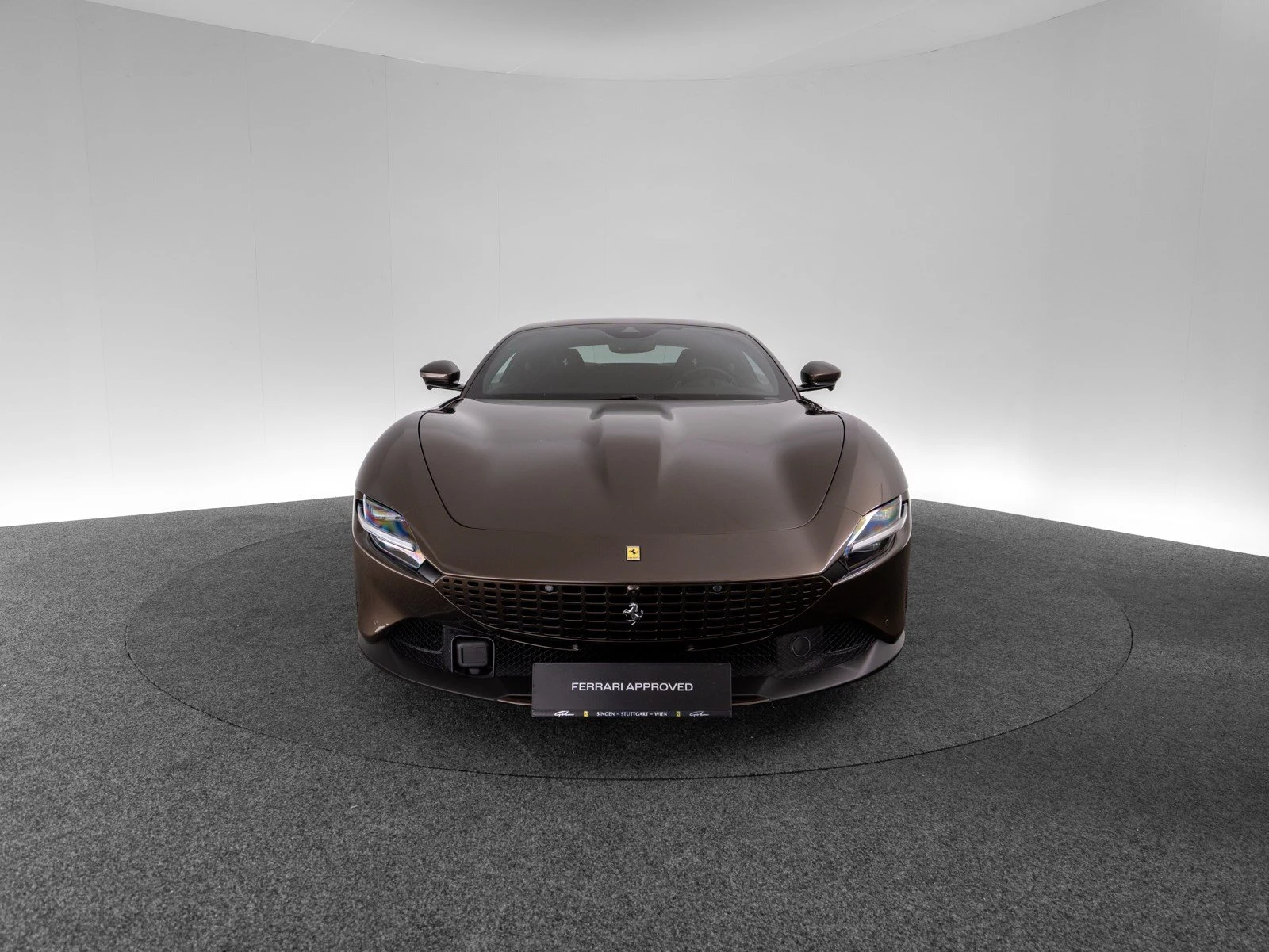 Ferrari Roma, 2/10