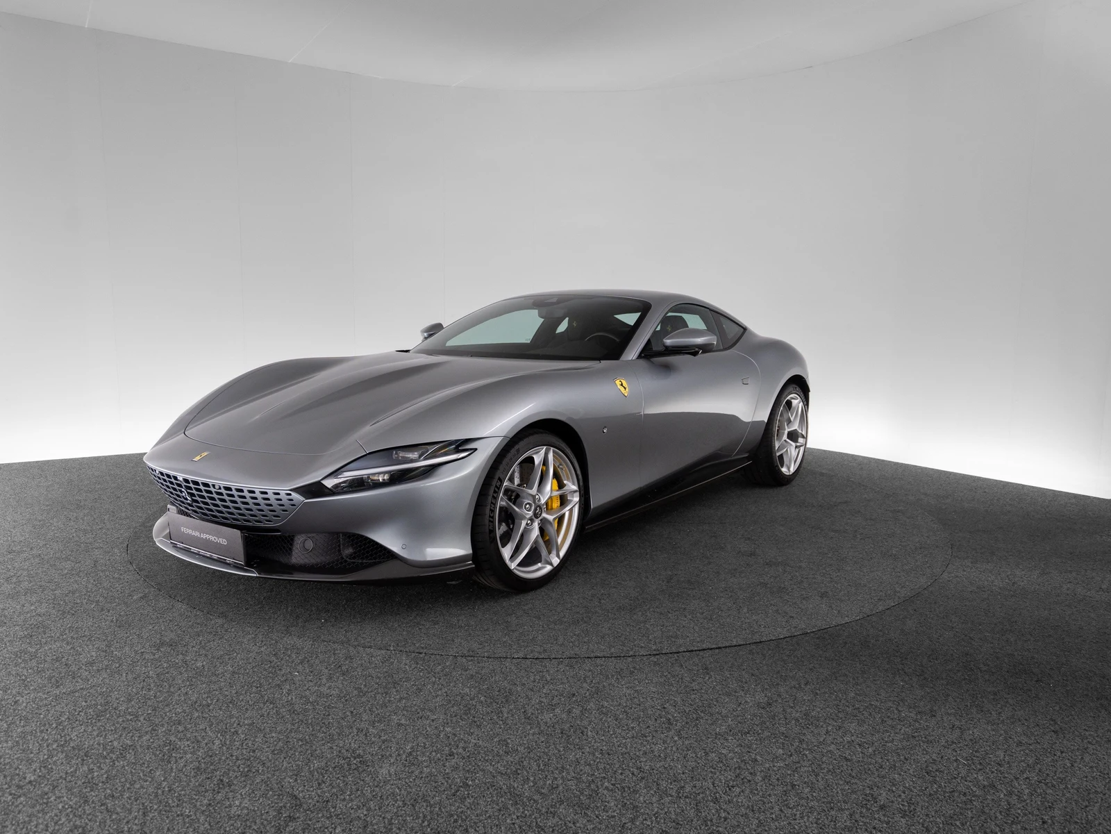 Ferrari Roma, full-car front three-quarter view.