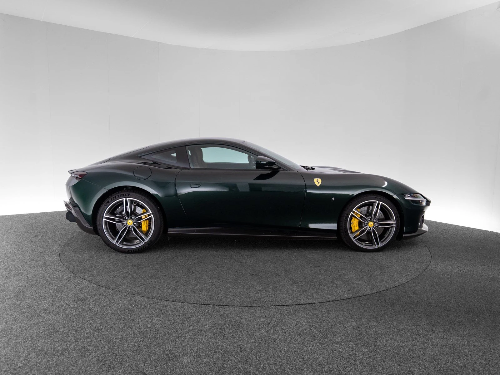 Ferrari Roma, 4/10