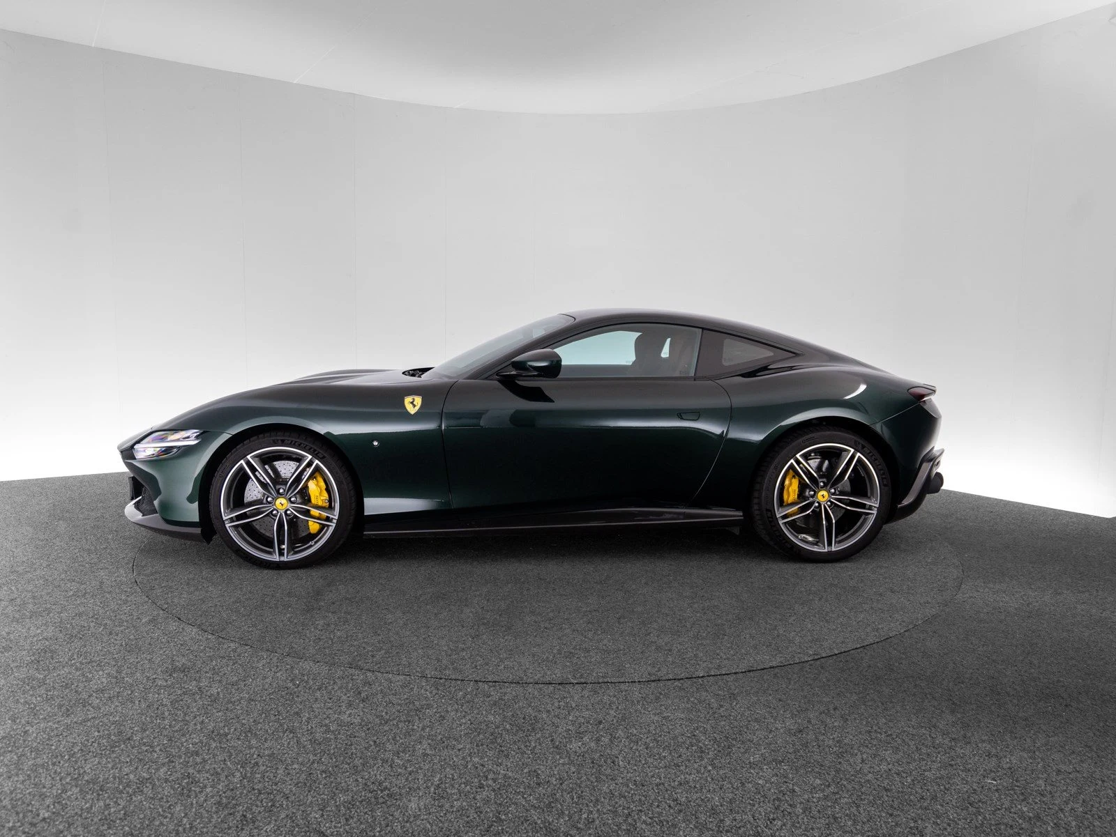 Ferrari Roma, 8/10