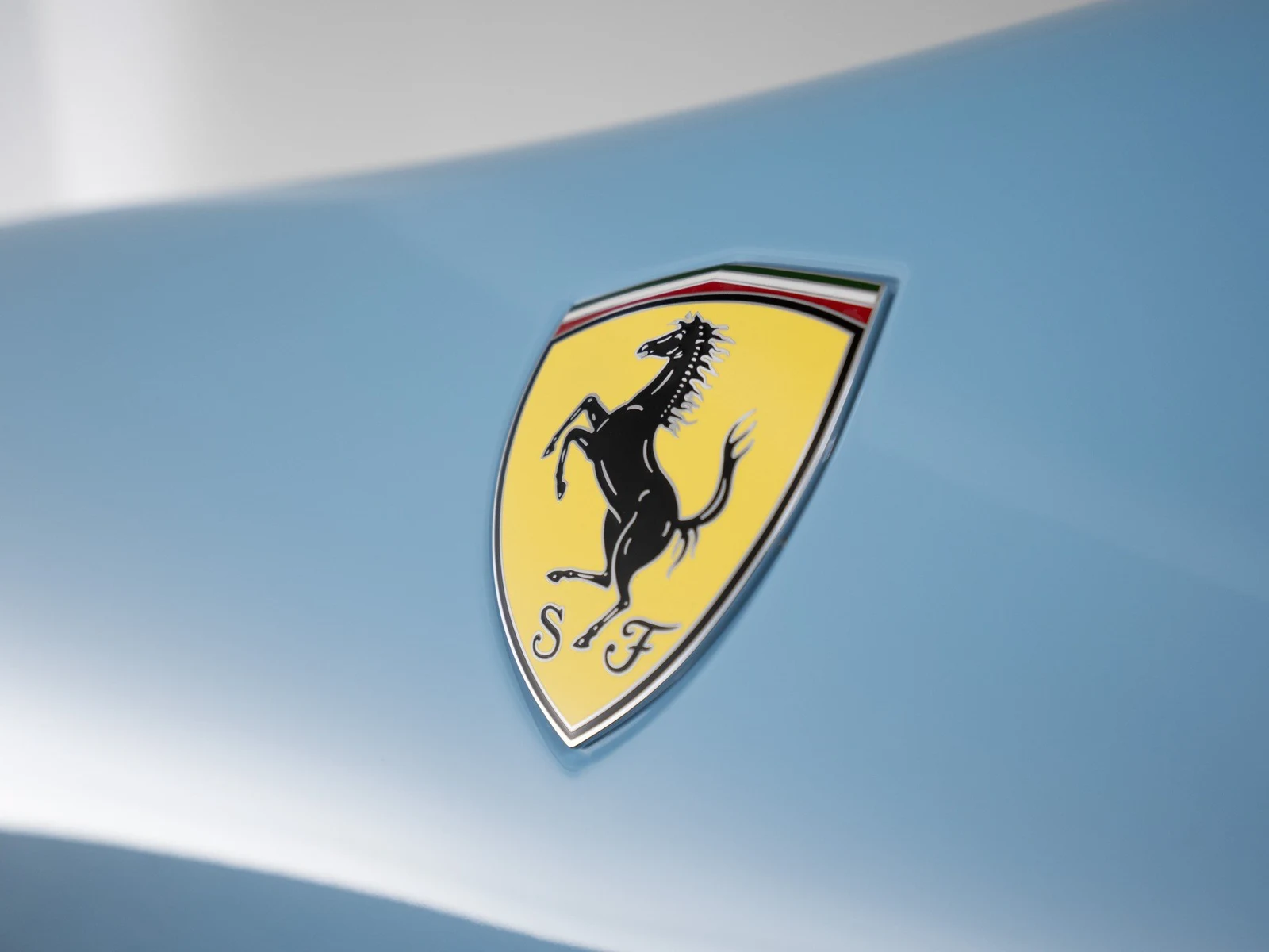 Ferrari Roma Spider, 4/10
