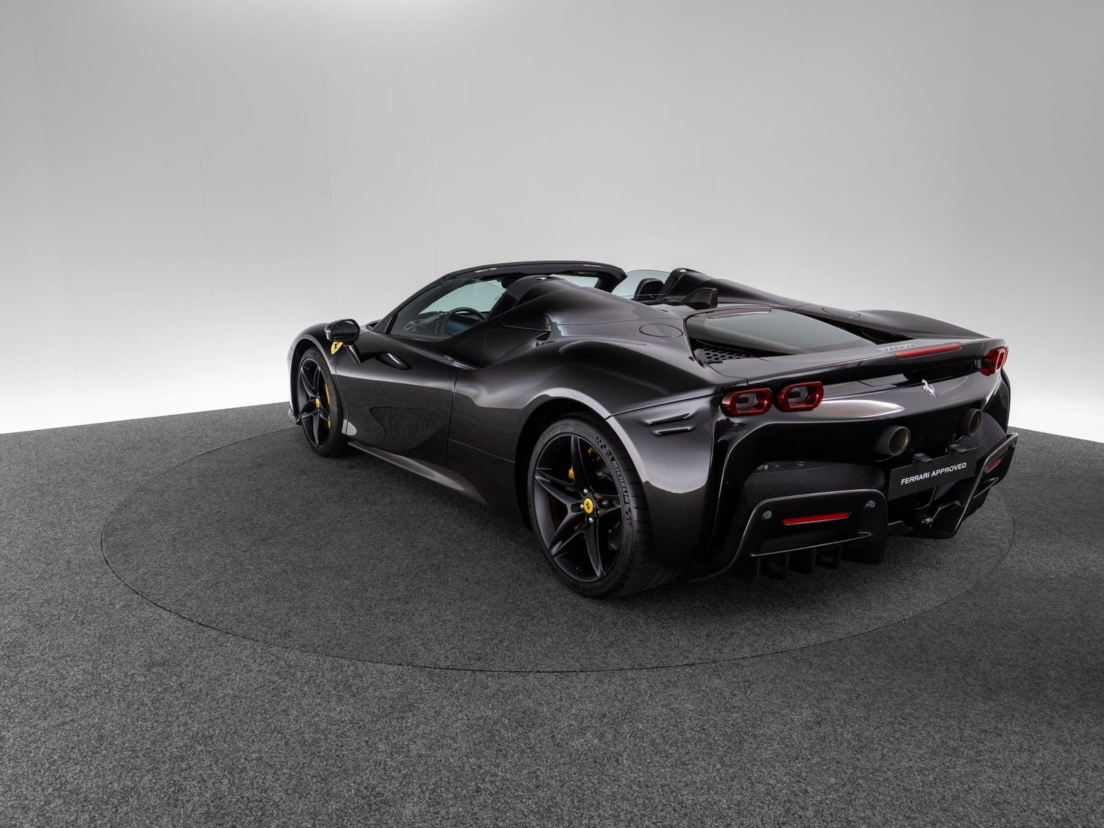Ferrari SF90 Spider, 3/10